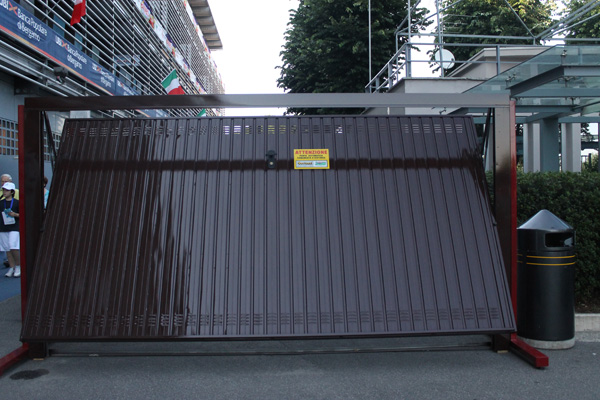 Porta basculante garage la basculante Portoni garage basculanti prezzi